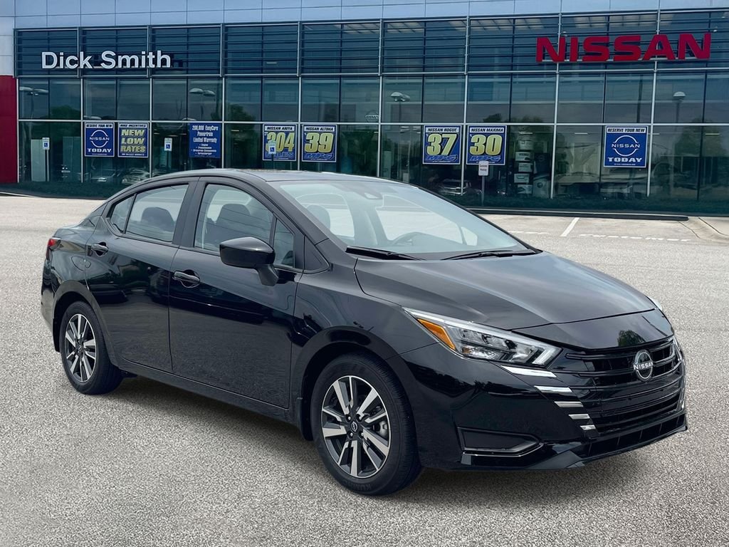 2025 Nissan Versa 1.6 SV CVT's photo