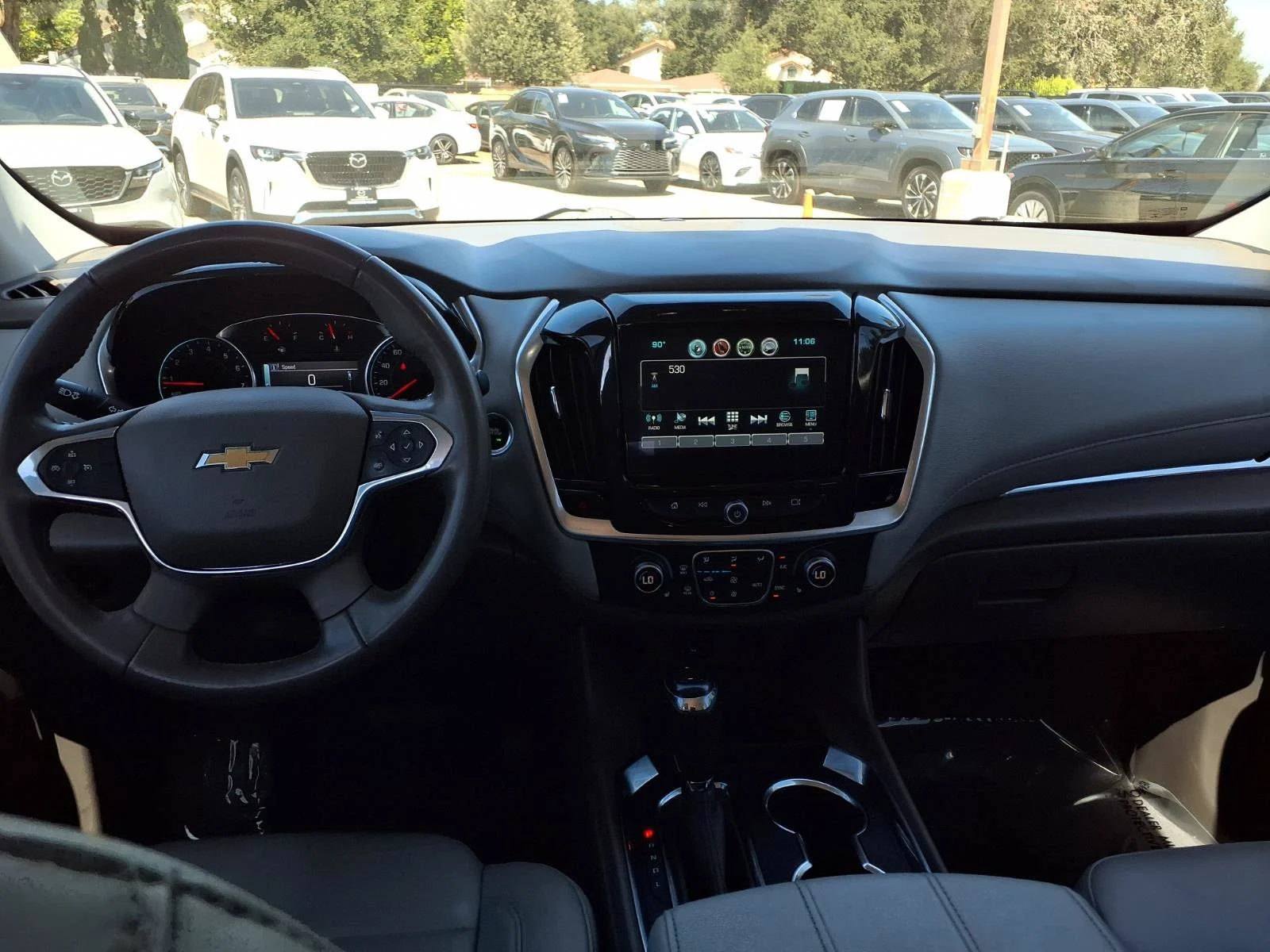 Used 2019 White Chevrolet 3LT image 19