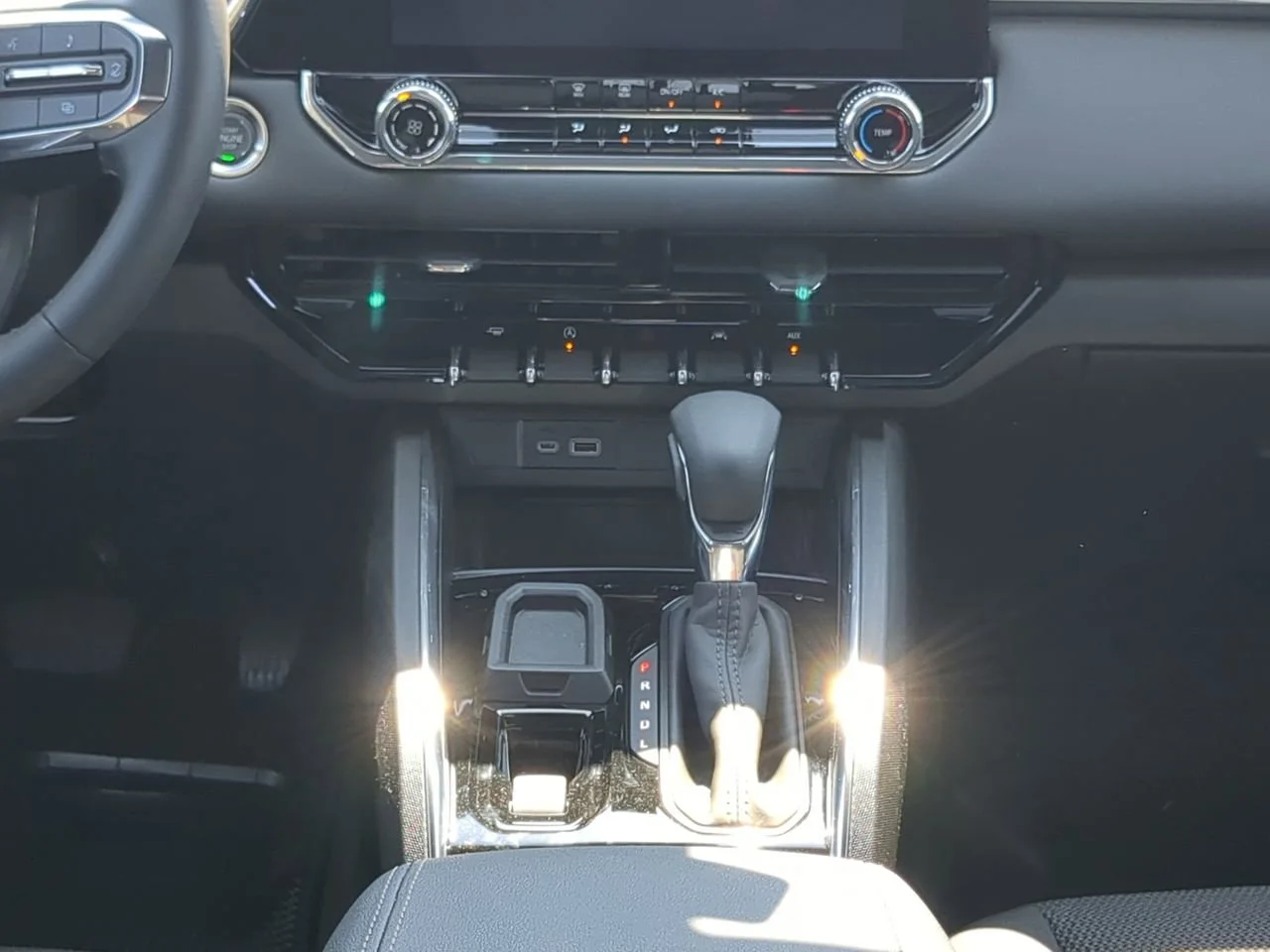 2026 GMC Canyon Elevation - Photo 18