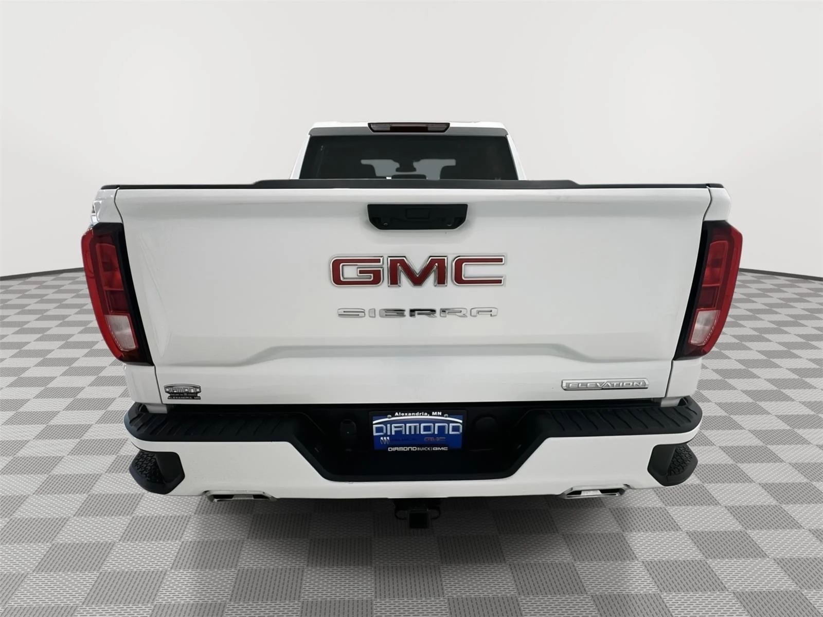 Used 2025 Summit White GMC Elevation image 4