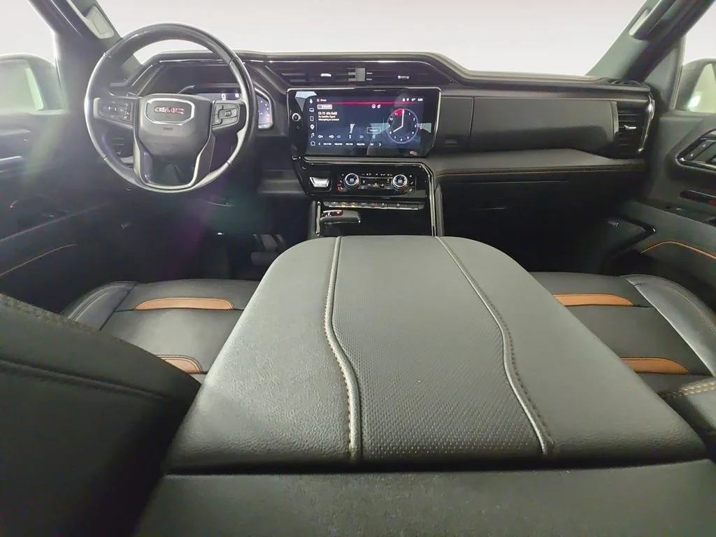 Used 2023 Sterling Metallic GMC AT4 image 10