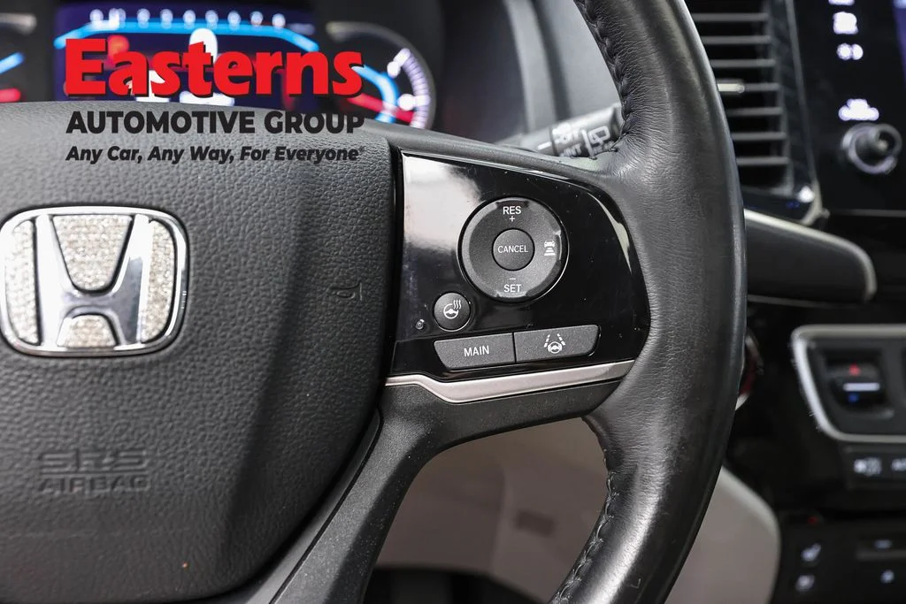 Used 2019 Silver Honda Elite image 16