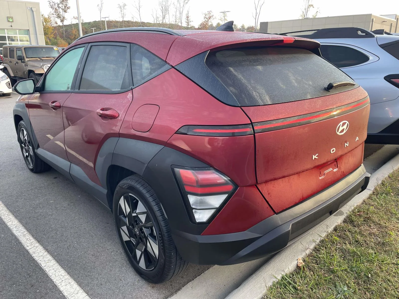 Used 2024 Ultimate Red Metallic Hyundai SEL image 4