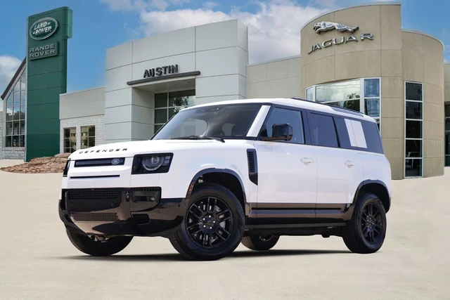 2026 Land Rover Defender 110 X-Dynamic SE