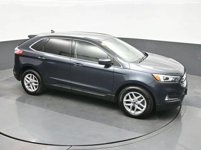 Used 2022 Blue Ford SEL image 15