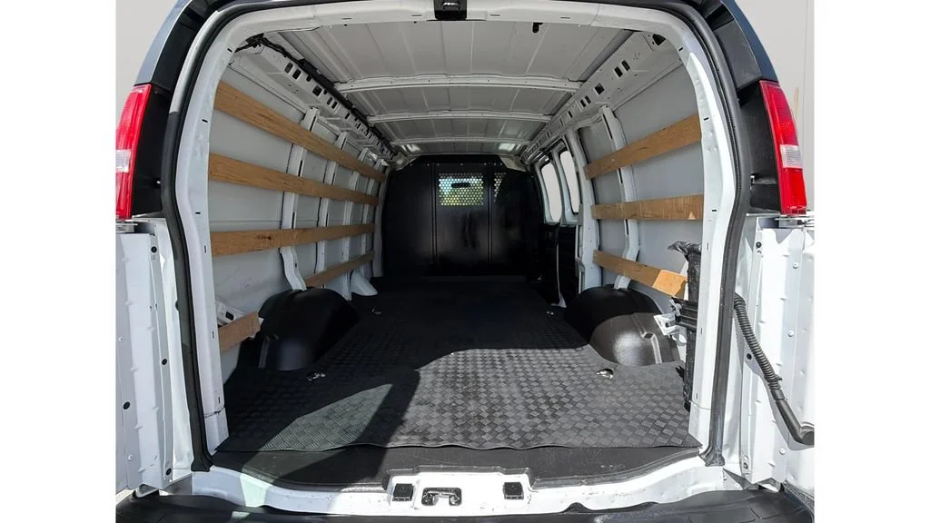 2025 Chevrolet Express Cargo Work Van - Photo 39