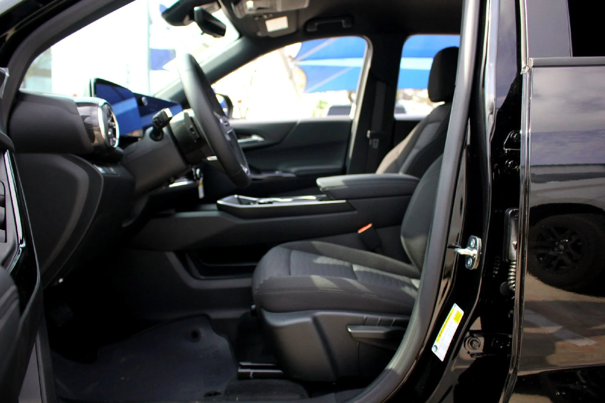 2026 Chevrolet Equinox LT - Photo 7