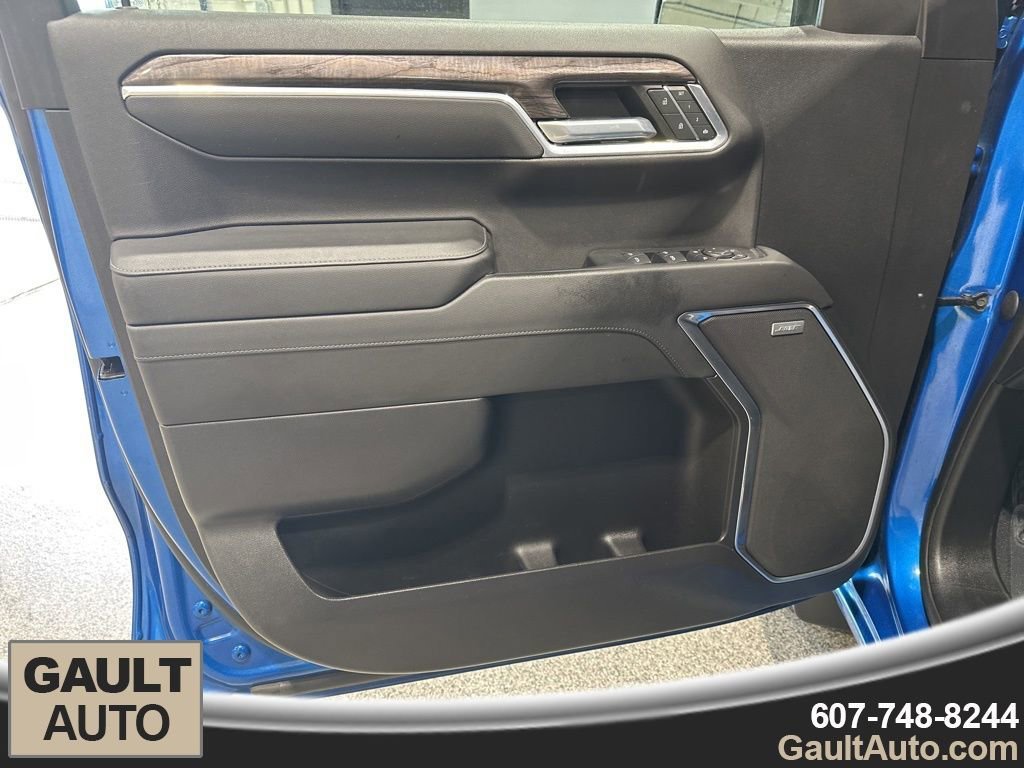 2022 Chevrolet Silverado 1500 LTZ - Photo 12