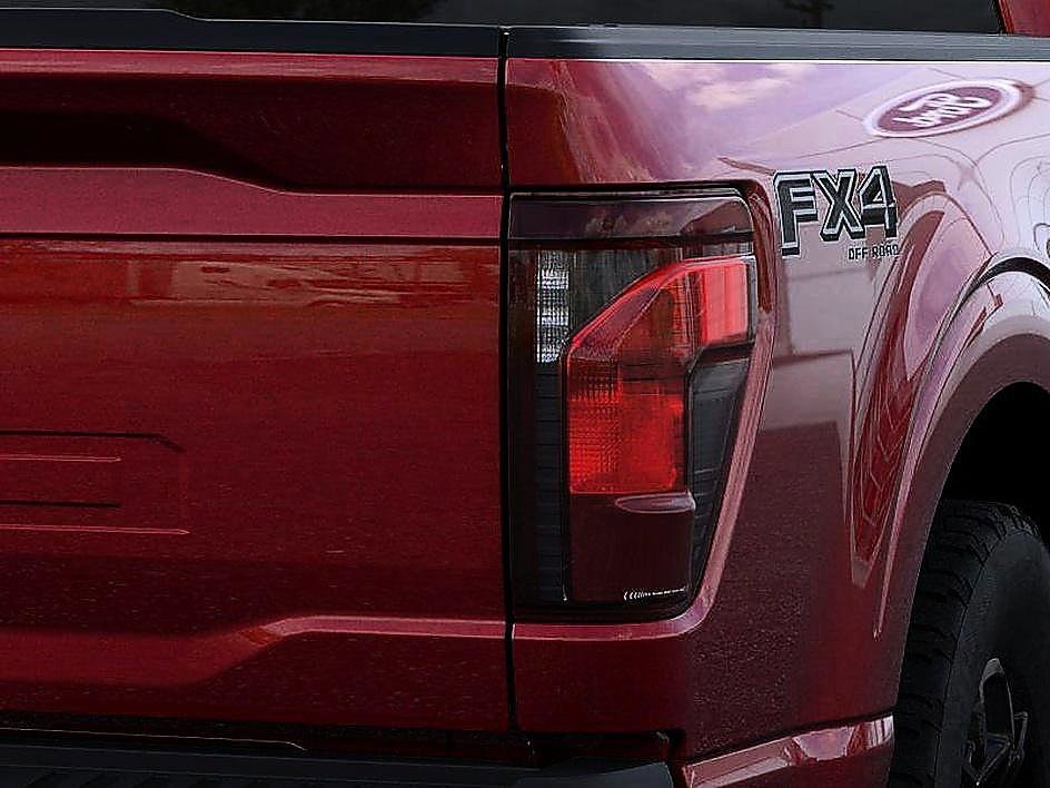 New 2026 Ruby Red Metallic Tinted Clearcoat Ford XLT image 21