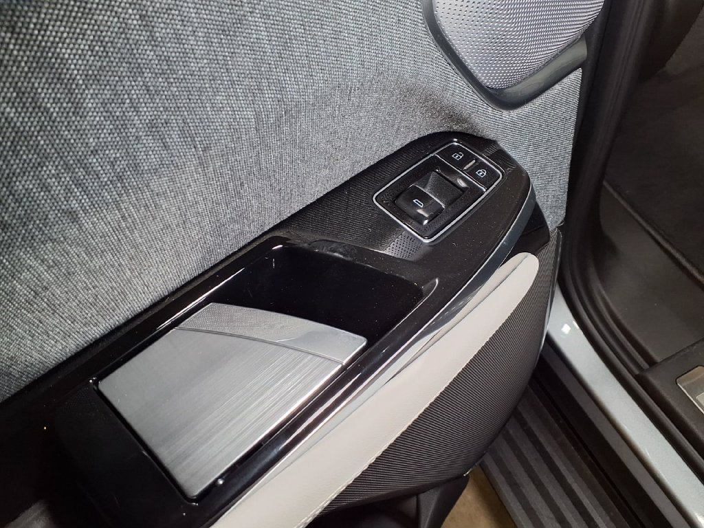 2026 Cadillac Escalade ESV Platinum Sport - Photo 11