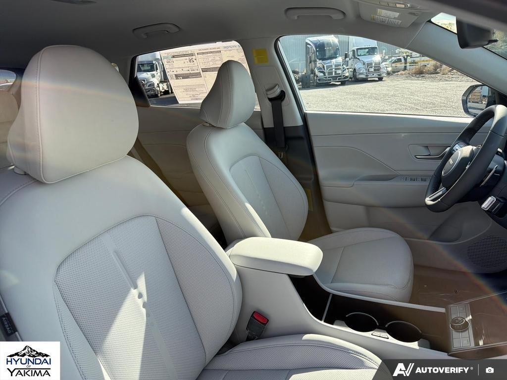 New 2026 Atlas White Hyundai SEL Premium AWD image 22