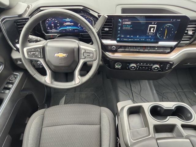 Used 2023 Black Chevrolet LT image 27