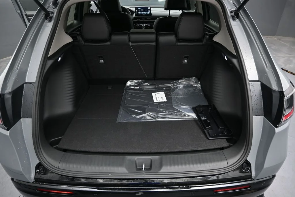 New 2027 Urban Gray Pearl Honda EX-L image 10