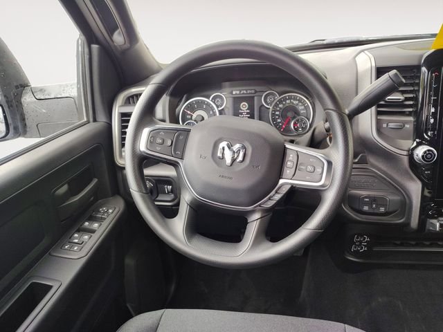 2025 RAM 2500 Tradesman - Photo 12