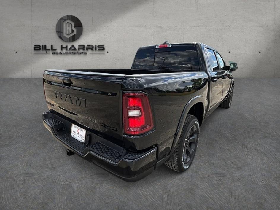 New 2026 Diamond Black Crystal Pearl-Coat Exterior Paint RAM Big Horn/Lone Star image 5