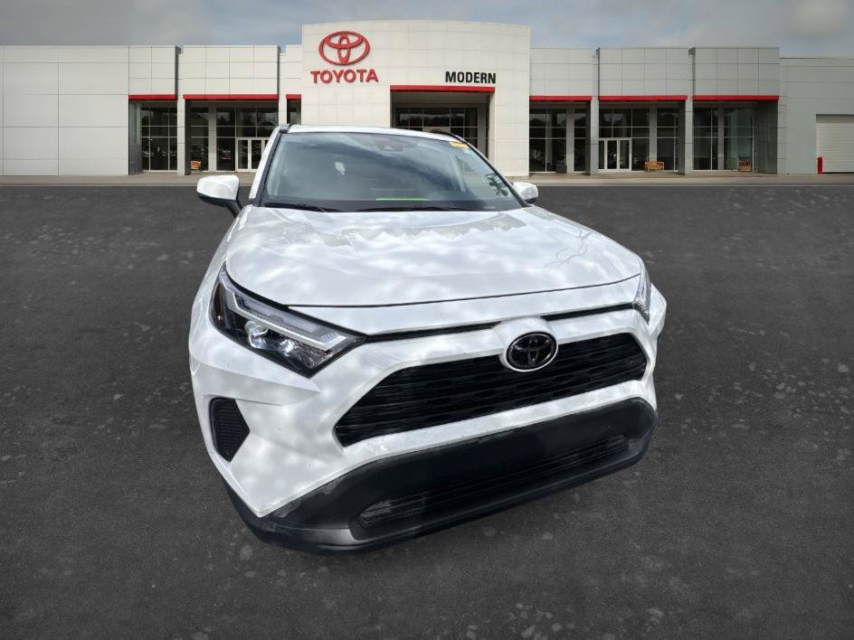 Used 2023 Ice Cap Toyota XLE image 13