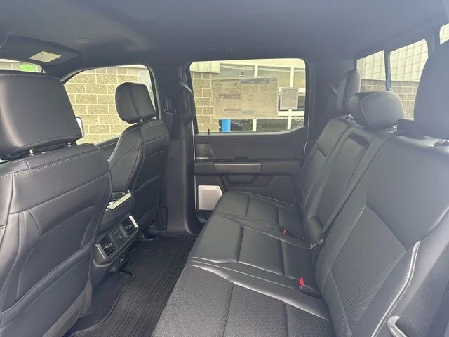 New 2026 Oxford White Ford Lariat® image 16