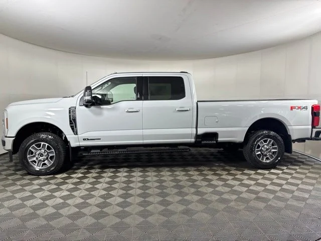 New 2026 Avalanche Ford Lariat image 7