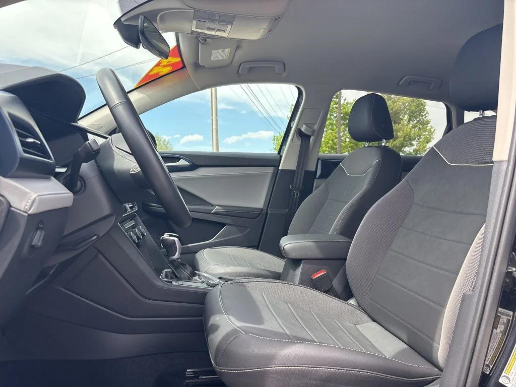2024 Volkswagen Taos SE - Photo 9