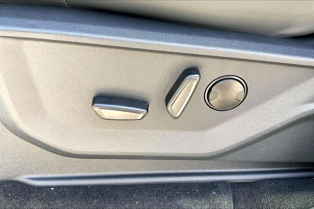 New 2026 Ford Expedition Active 4D Sport Utility