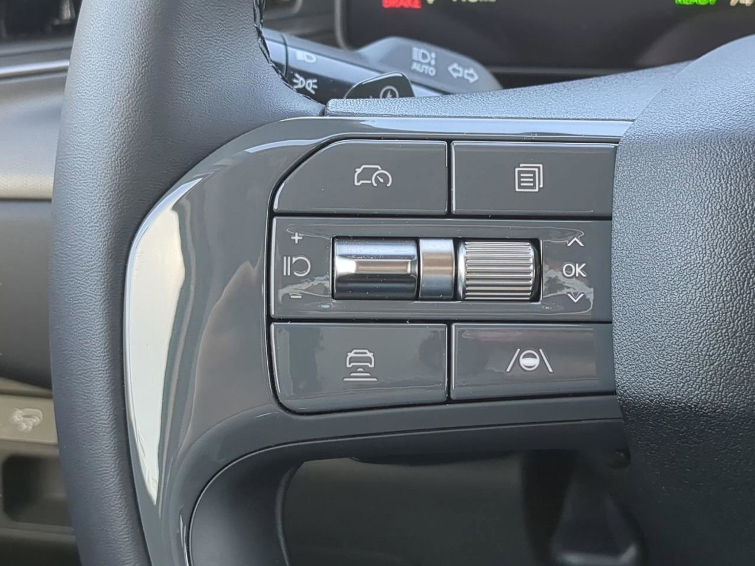 New 2026 Ivory Silver Kia Light Long Range image 28