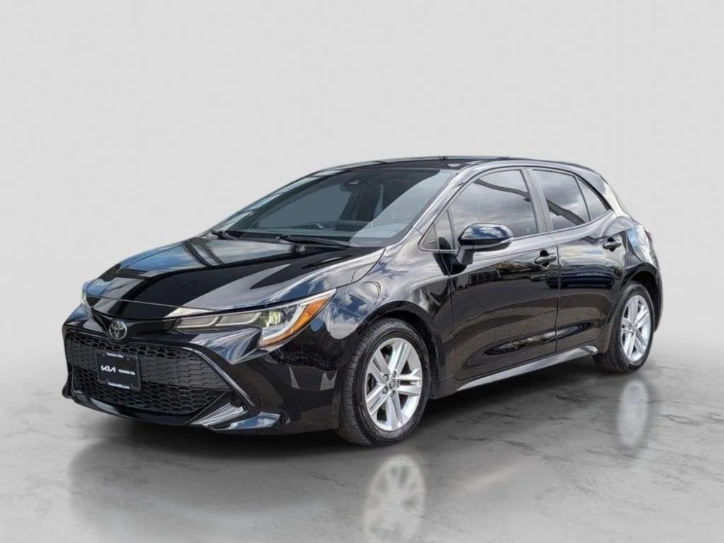 Used 2020 Toyota Corolla Hatchback SE with VIN JTND4RBE3L3087779 for sale in Yonkers, NY