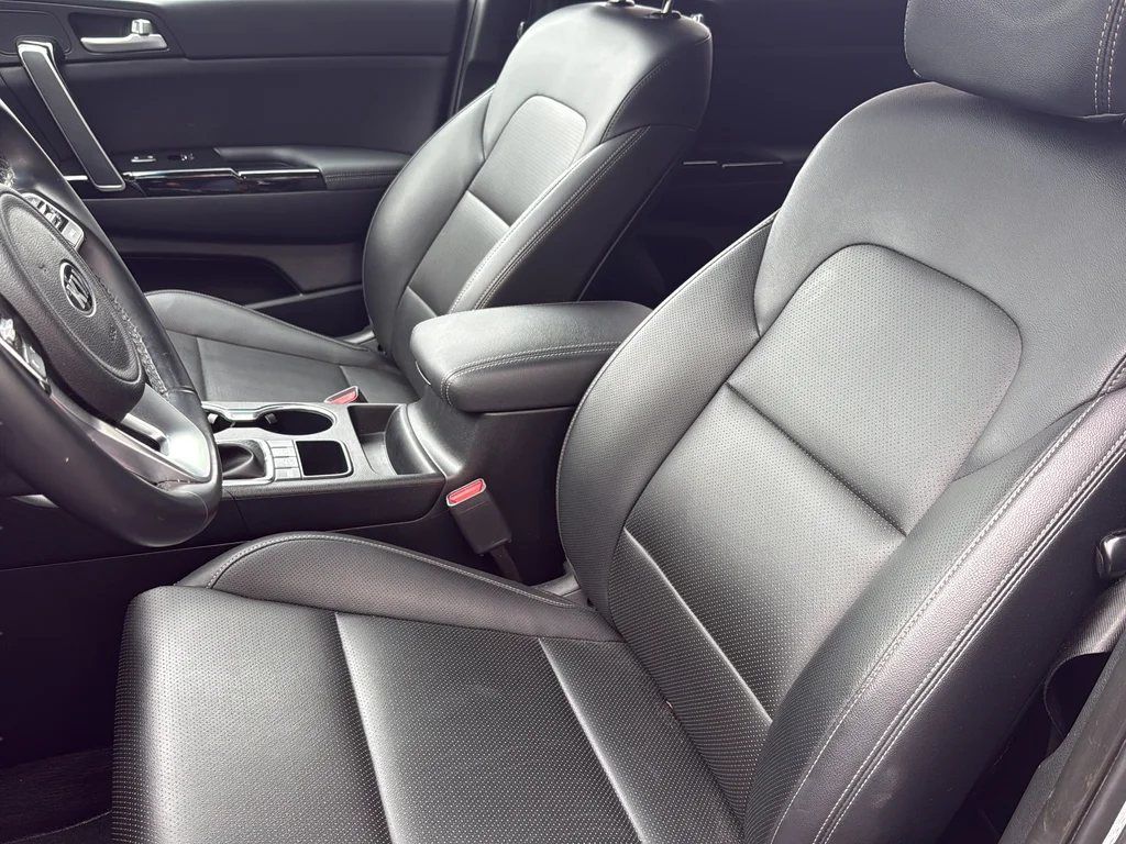 Used 2022 Gray Kia EX image 16