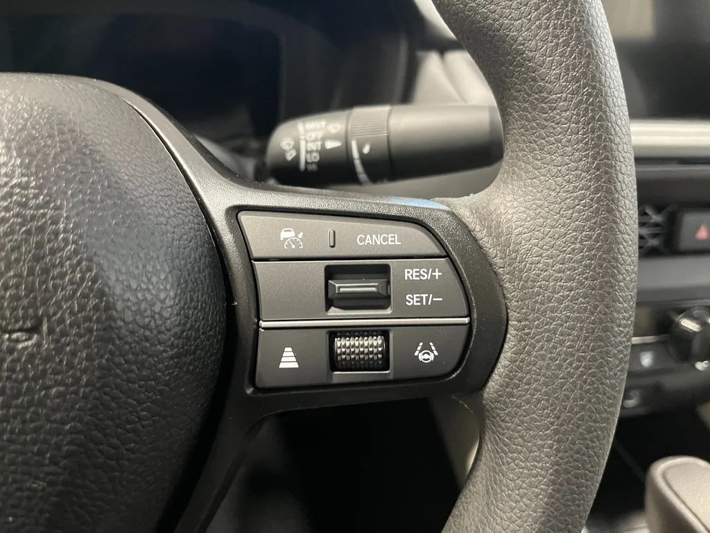 New 2026 Platinum White Pearl Honda LX 1.5T image 16