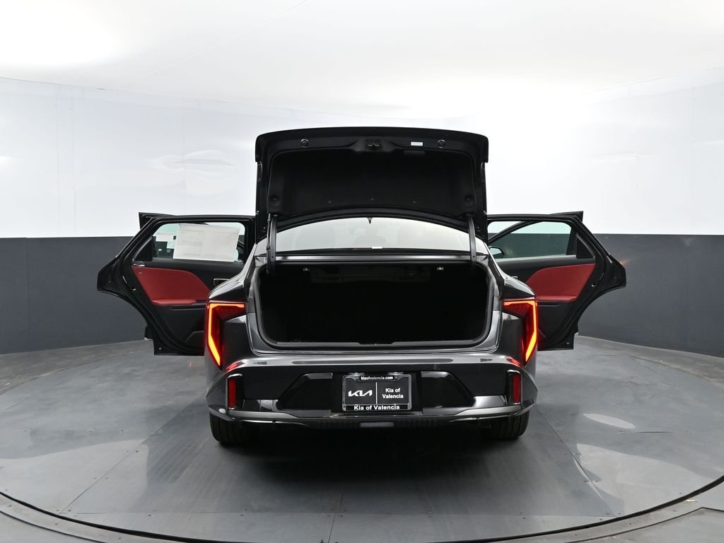 New 2026 Interstellar Gray Kia GT-Line image 25