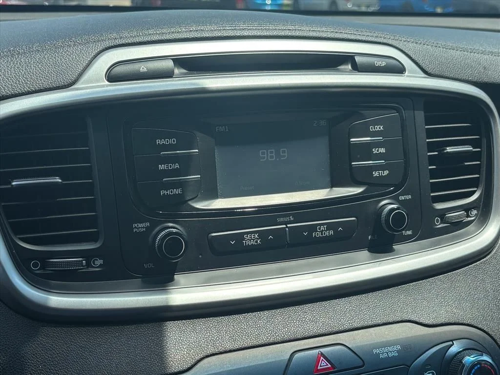 Used 2018 Black Kia LX image 4