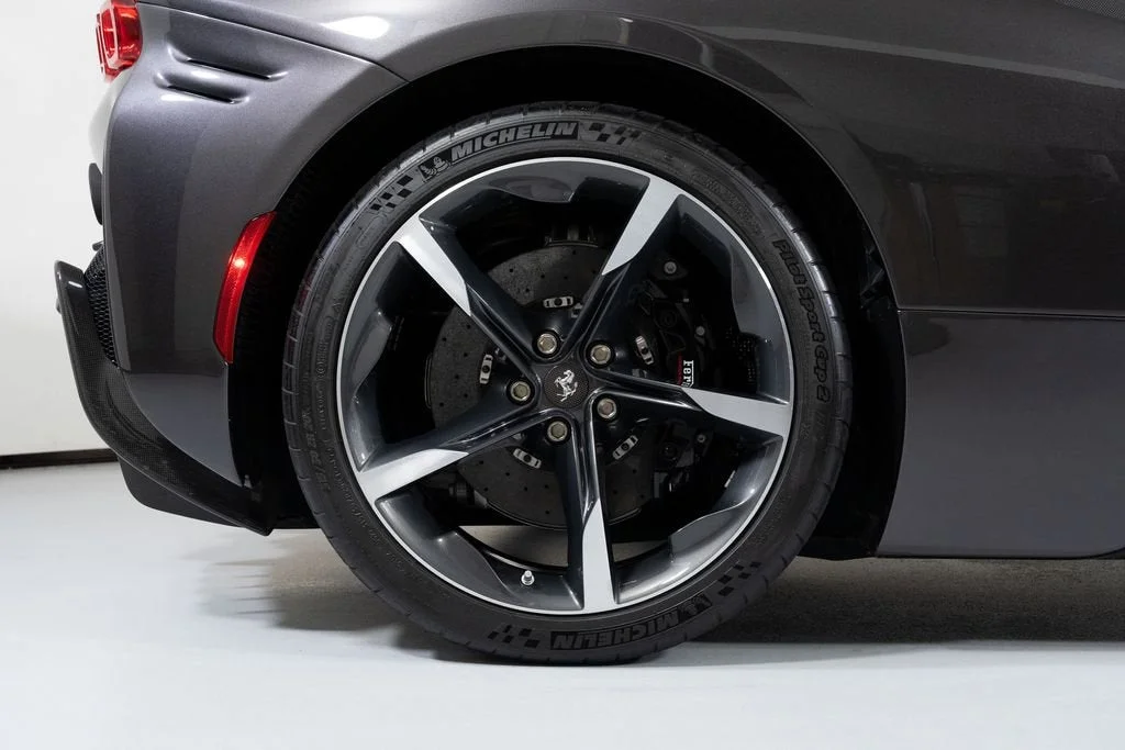 Used 2022 Extra Sample Ferrari Base image 21