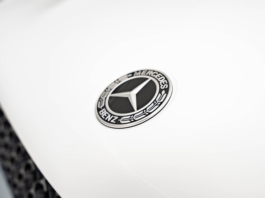 New 2026 Polar White Mercedes-Benz GLE 450 image 16