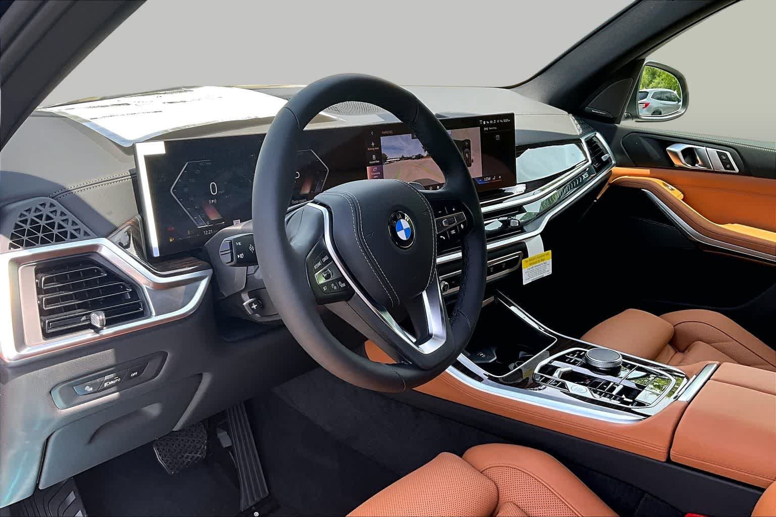 New 2026 Black Sapphire Metallic BMW sDrive40i image 9