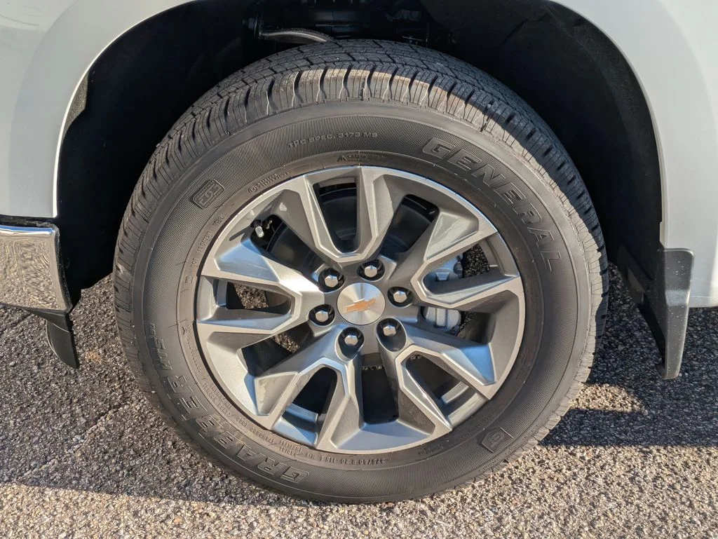 2026 Chevrolet Silverado 1500 LT - Photo 12