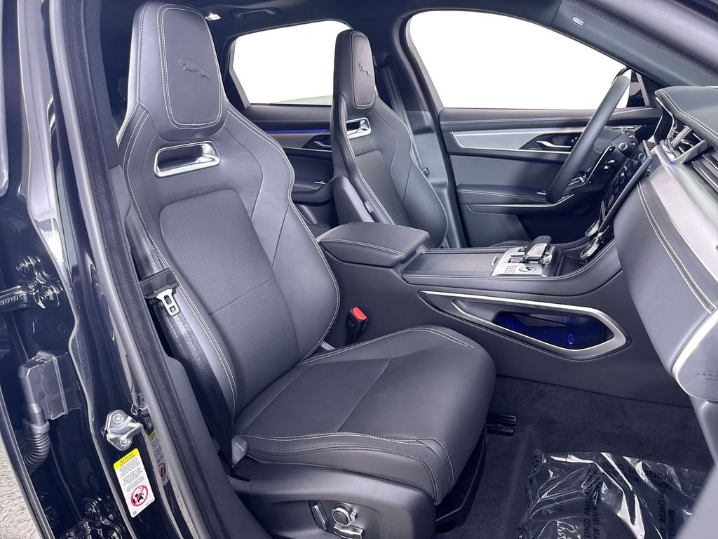 New 2026 Santorini Black Jaguar P250 R-Dynamic S image 22