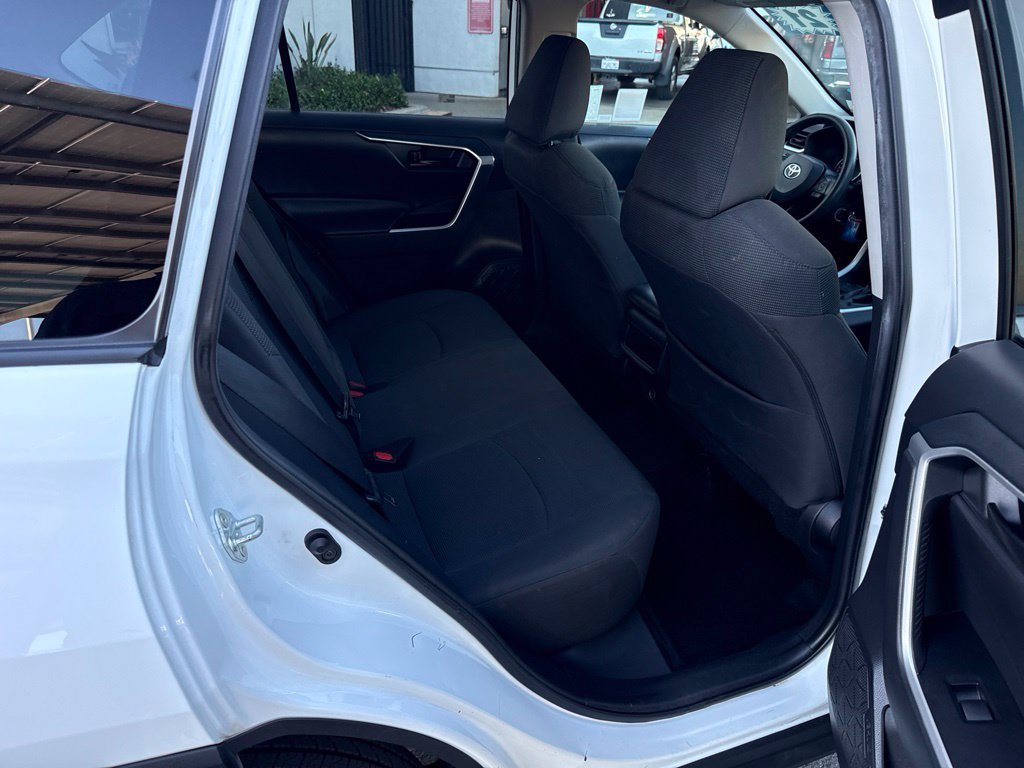 Used 2021 White Toyota LE image 23