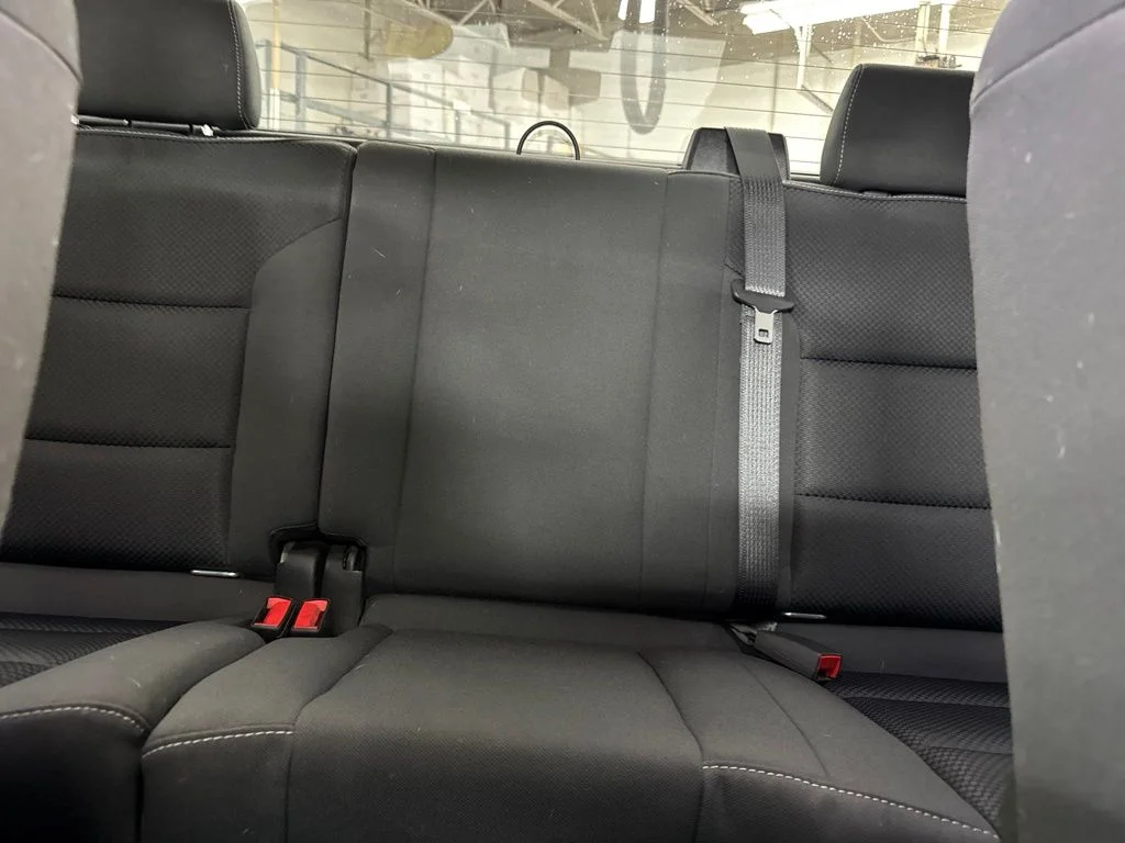 Used 2019 White GMC SLE image 22
