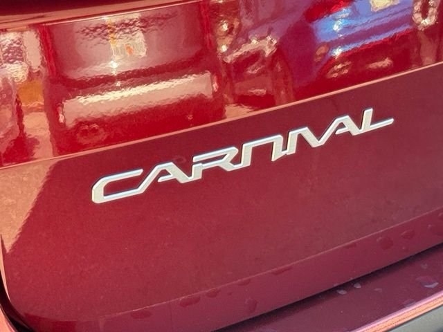 Certified Used 2024 Red Kia LX image 4