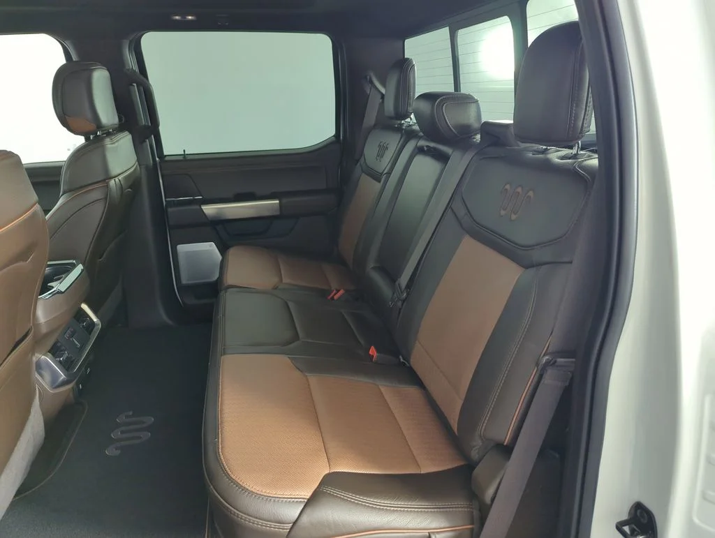 Used 2022 White Ford King Ranch image 28