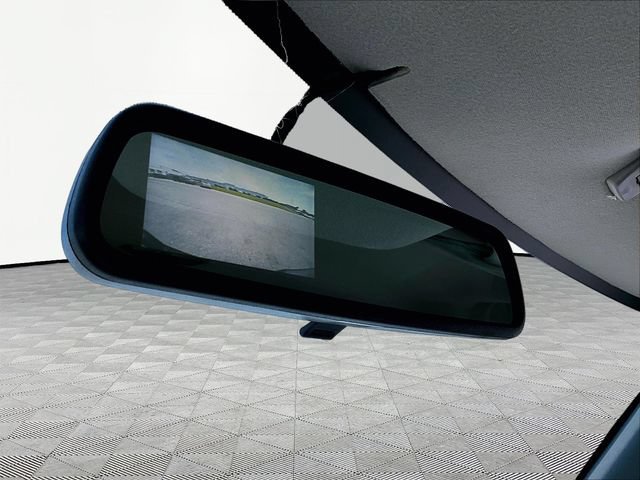New 2026 Summit White Chevrolet WT image 22