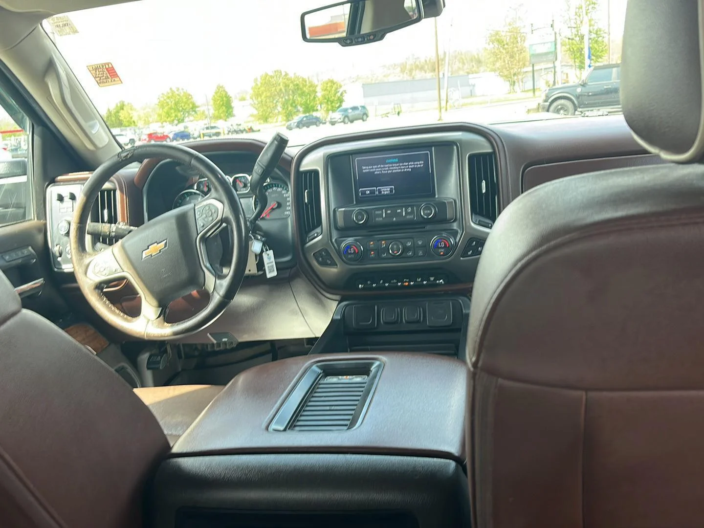Used 2019 BLACK Chevrolet High Country image 29