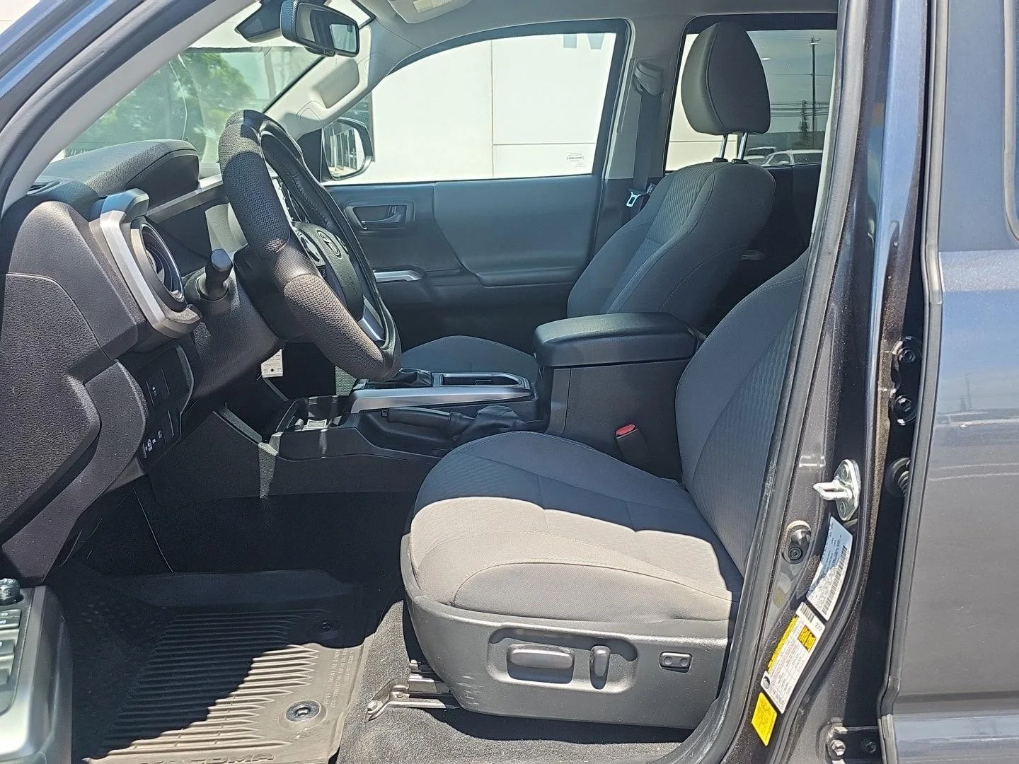 Used 2022 Magnetic Gray Metallic Toyota SR5 image 6