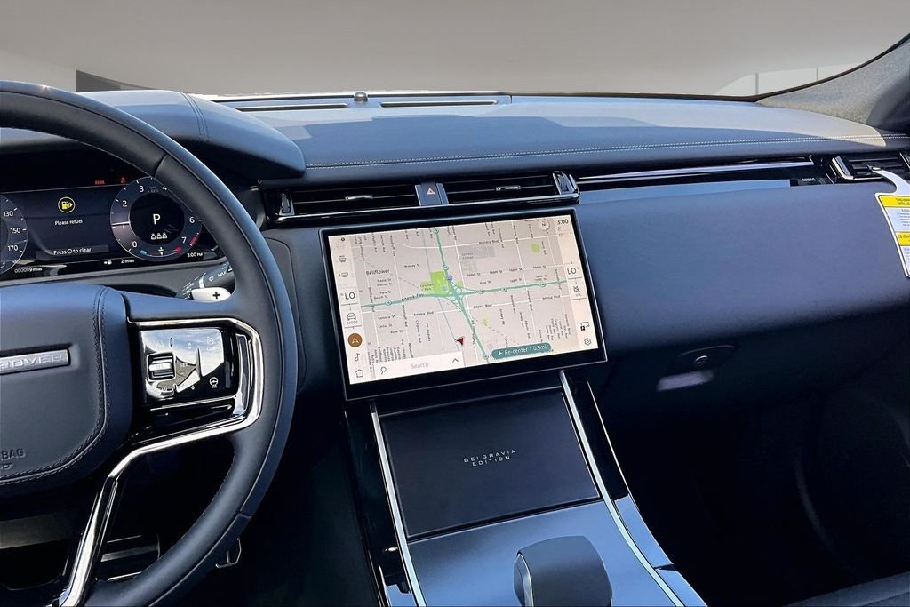 New 2026 CARPATHIAN GREY Land Rover Belgravia Edition image 6