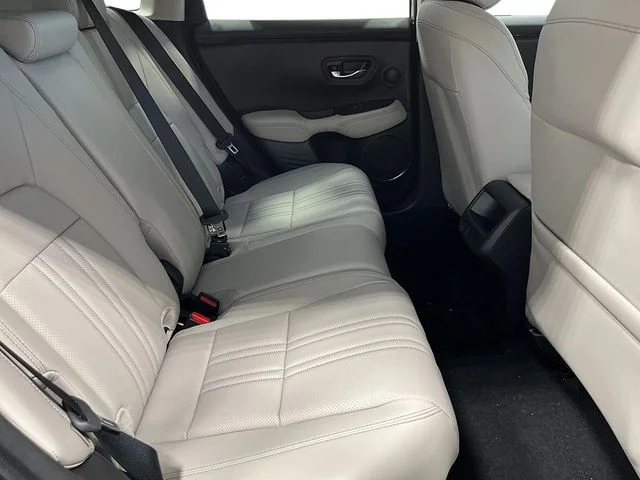 New 2027 Platinum White Pearl Honda EX-L image 29