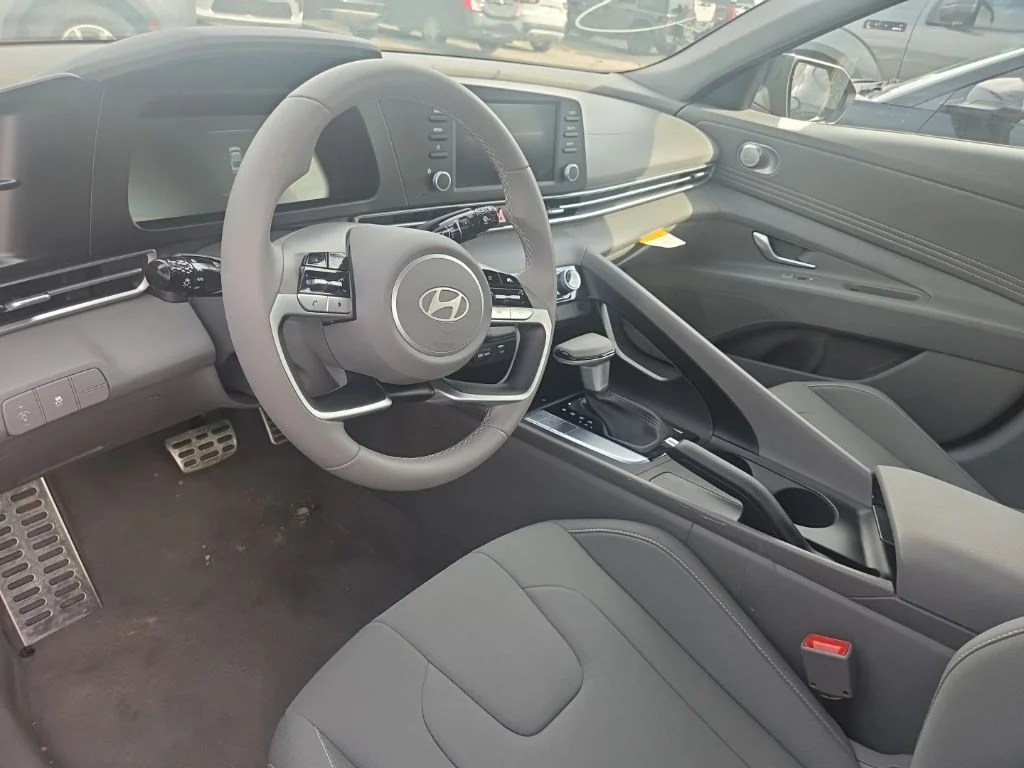 Certified Used 2026 Red Hyundai SEL Sport image 9