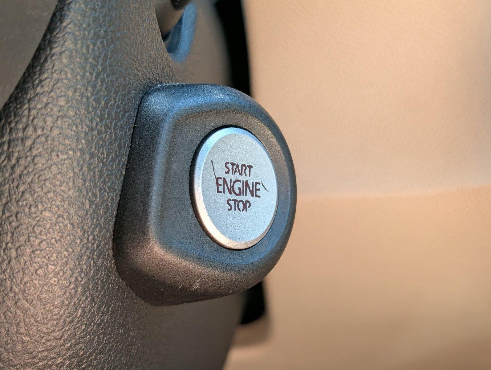 Used 2013 Black Oak Brown Metallic Volkswagen Lux image 25