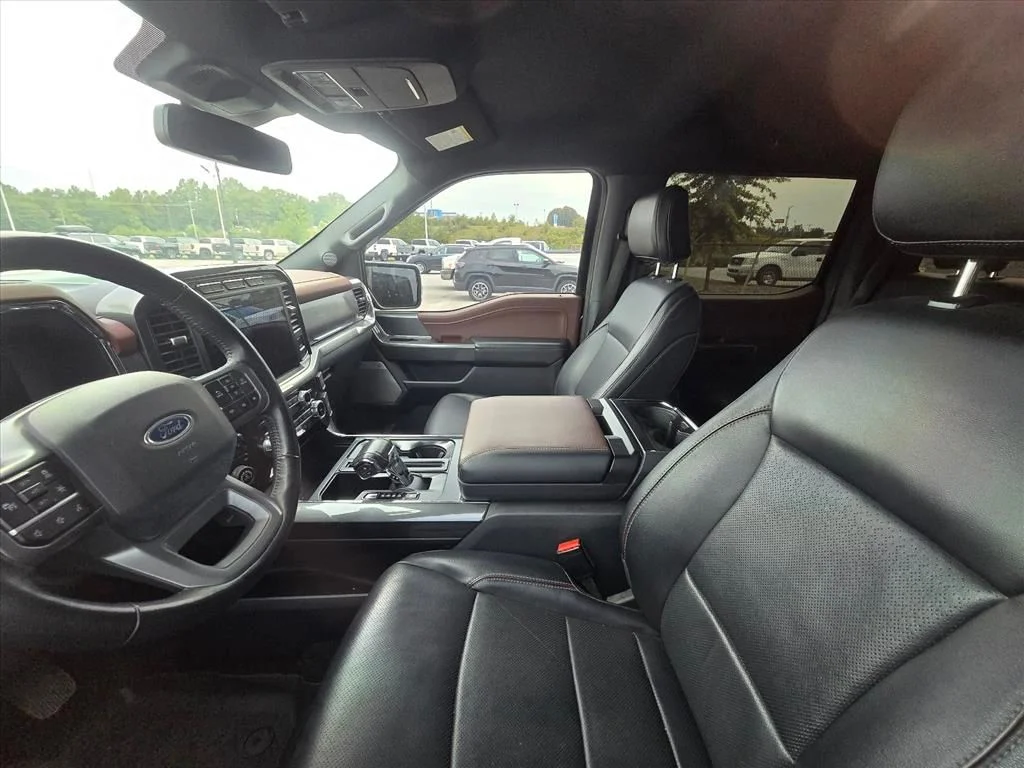 Used 2022 Black Ford Lariat image 4
