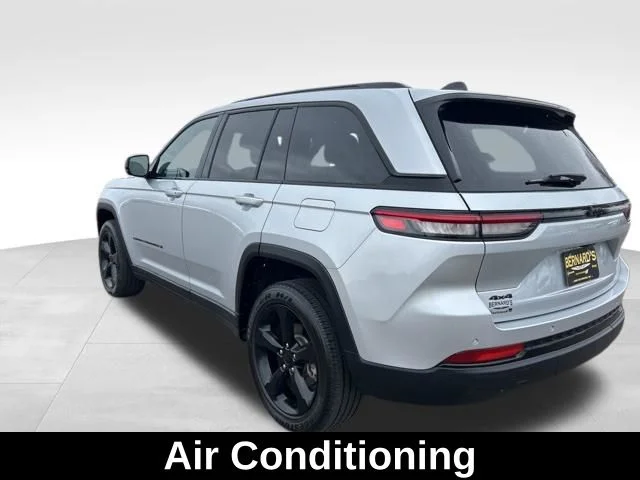 2024 Jeep Grand Cherokee Altitude - Photo 9