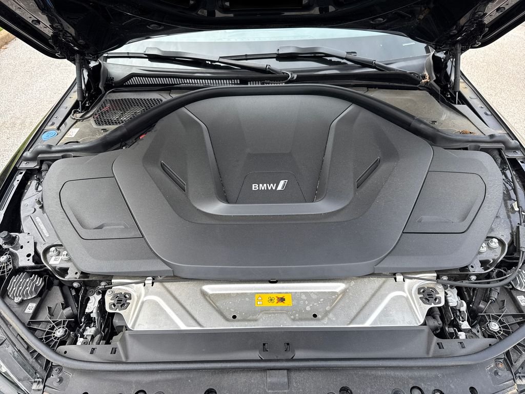 Used 2023 Black BMW eDrive40 image 33