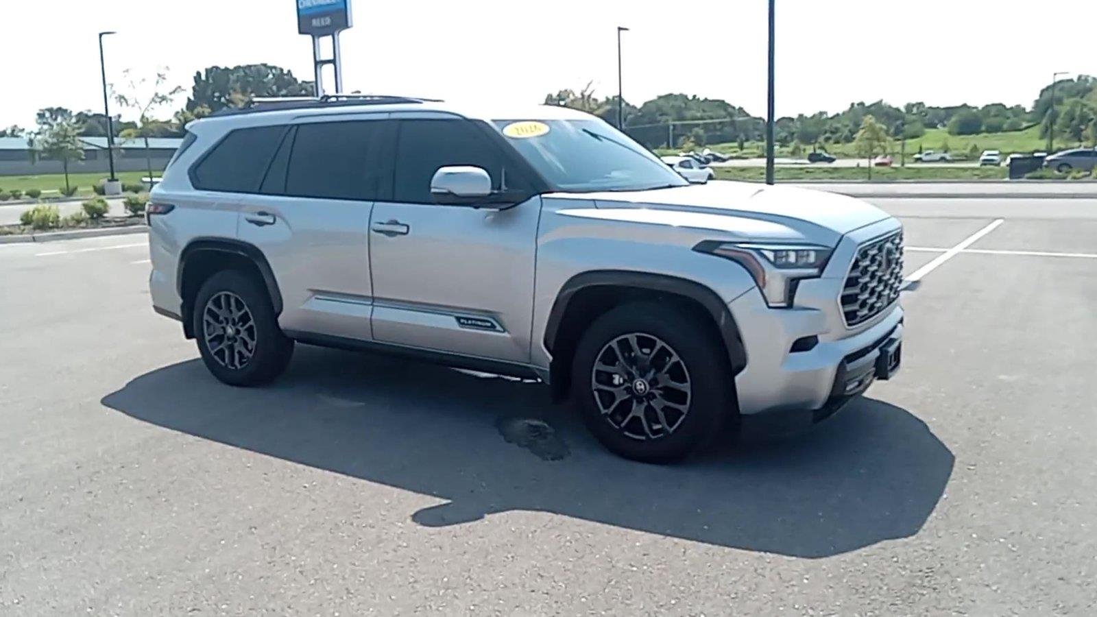 Used 2026 Toyota Sequoia Platinum with VIN 7SVAAABA8TX090500 for sale in Kansas City